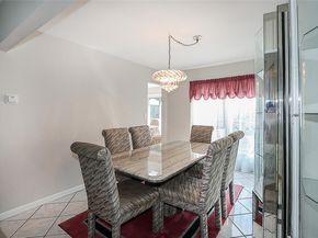 4 Terry Court, North Babylon NY 11703