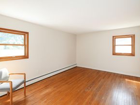 4 Terry Court, North Babylon NY 11703