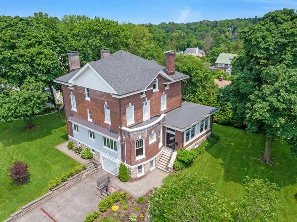 15 Calton Lane, New Rochelle NY 10804