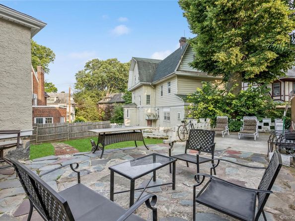 222 E 4th Street, Mount Vernon NY 10553