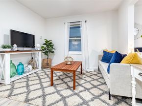 15 Jefferson Avenue, Bellmore NY 11710