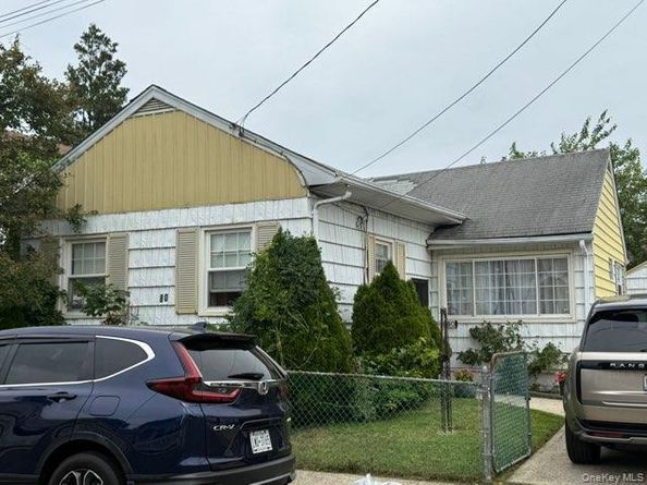 80 Biltmore Avenue, Elmont NY 11003