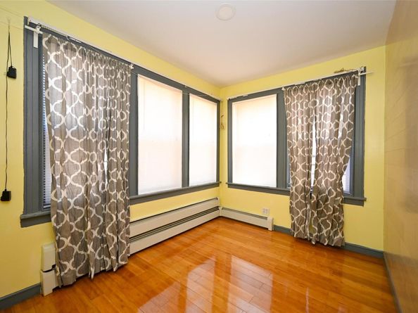 156-14 65 Avenue, Flushing NY 11367