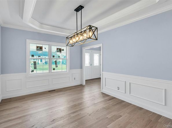68 Caroline Street, Bethpage NY 11714