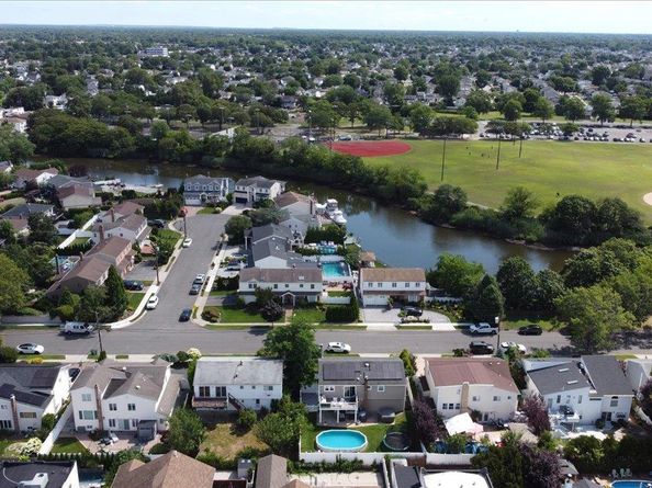 2770 Lincoln Boulevard, Merrick NY 11566