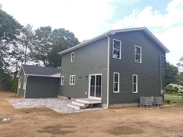 444 Miller Place Road, Miller Place NY 11764
