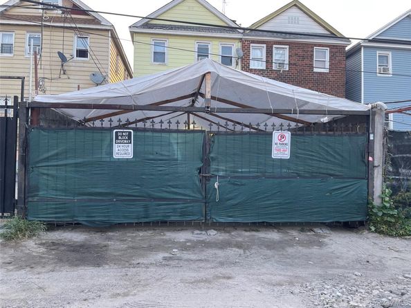 4722 98th Street, Corona NY 11368