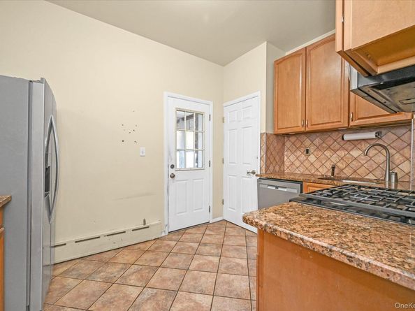 159-16 101 Street, Howard Beach NY 11414