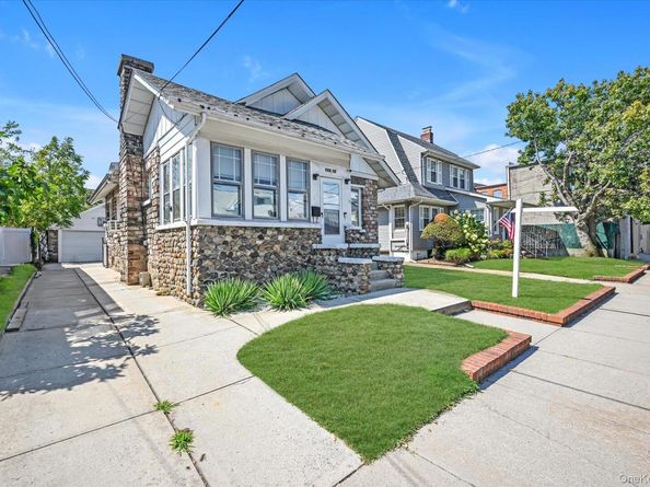 159-16 101 Street, Howard Beach NY 11414