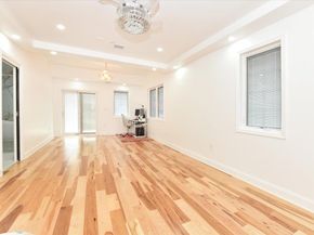 86-22 Somerset Street, Jamaica Estates NY 11432