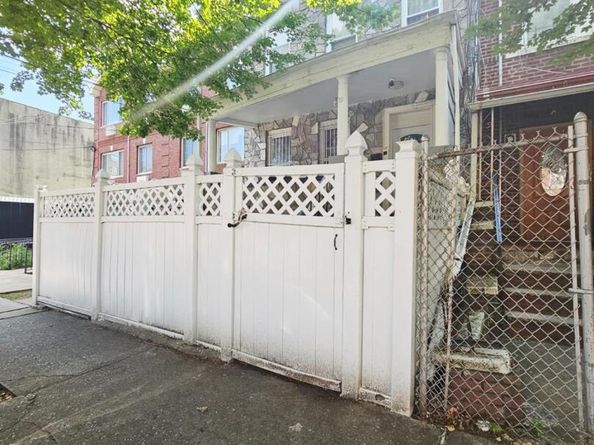 662 Warwick Street, Brooklyn NY 11207