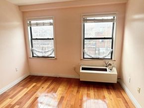 71-19 162 Street 2I, Fresh Meadows NY 11365