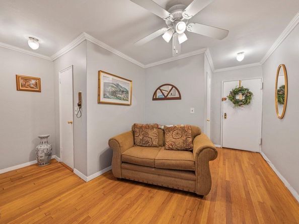 125 Bronx River Road 5B, Yonkers NY 10704