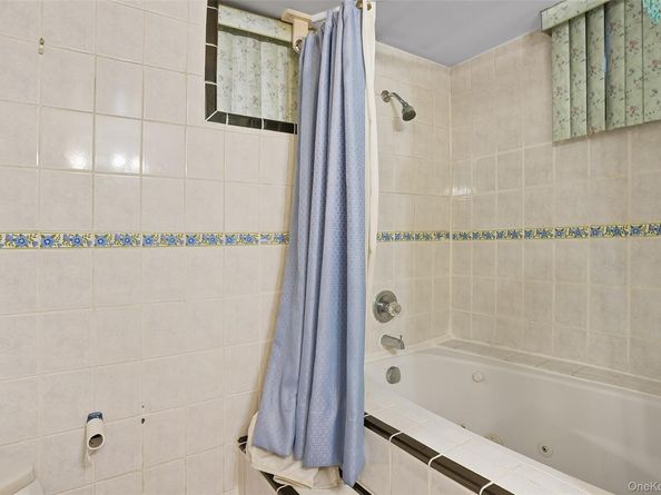 1036 Metcalf Avenue, Bronx NY 10472