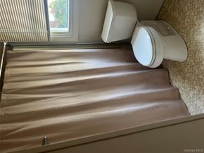 93 Village Circle W, Manorville NY 11949