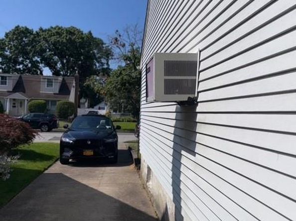 35 Marlow Road, Valley Stream NY 11580