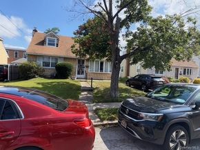35 Marlow Road, Valley Stream NY 11580