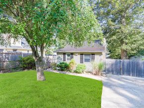 7 Floyd Bennett Drive, Sound Beach NY 11789
