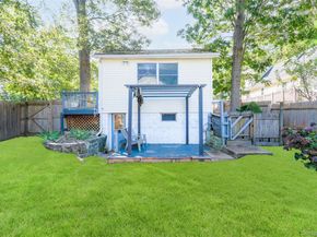 7 Floyd Bennett Drive, Sound Beach NY 11789