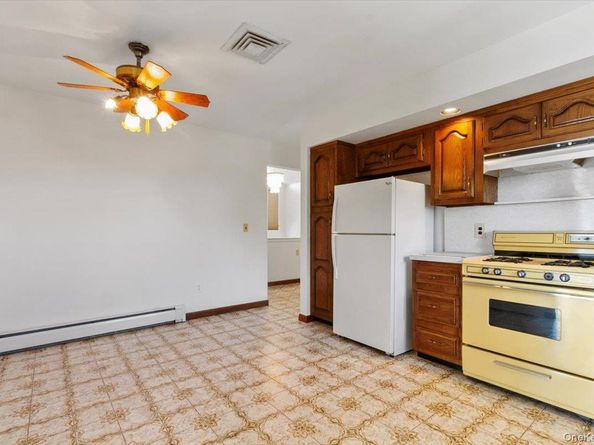 102 Norwood Road, Yonkers NY 10710