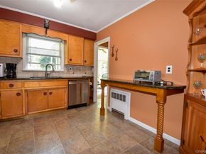 41 Marbeth Circle, Miller Place NY 11764