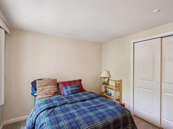 137 Golf Lane, Medford NY 11763
