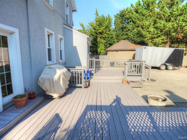 451 Atlantic Avenue, Freeport NY 11520