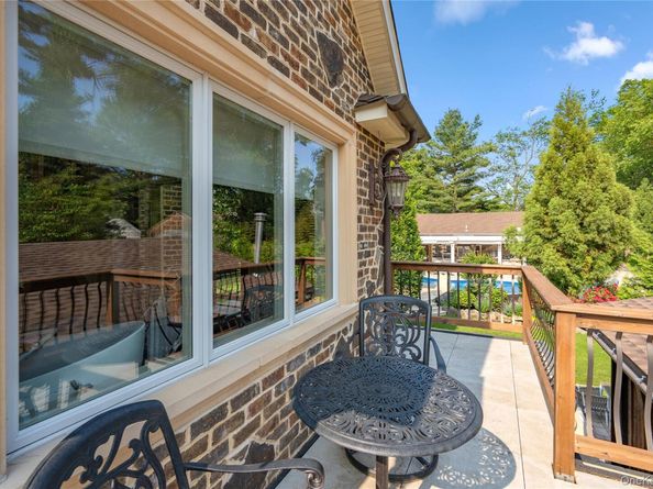 213 Guinea Woods Road, Old Westbury NY 11568