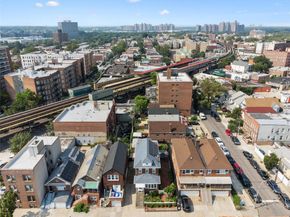 Undisclosed Address #894058, Bronx NY 10461