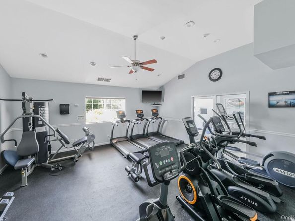 158 Gothic Circle, Manorville NY 11949