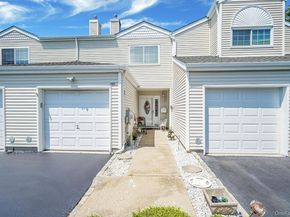 158 Gothic Circle, Manorville NY 11949