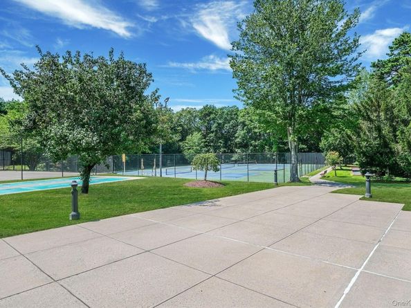 158 Gothic Circle, Manorville NY 11949