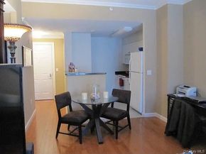 31 Greenridge Avenue 2E, White Plains NY 10605