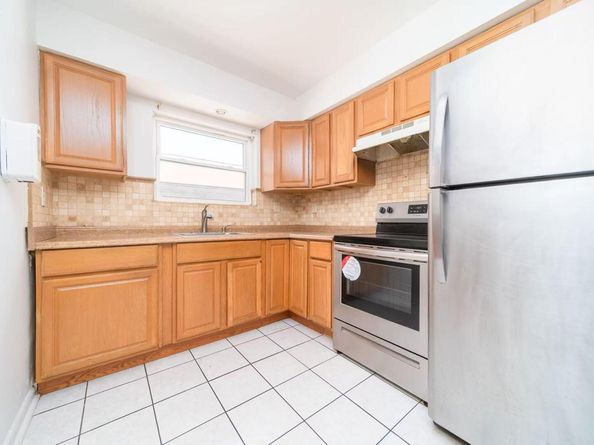 536 Throgs Neck Expressway, Bronx NY 10465