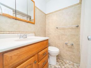 536 Throgs Neck Expressway, Bronx NY 10465