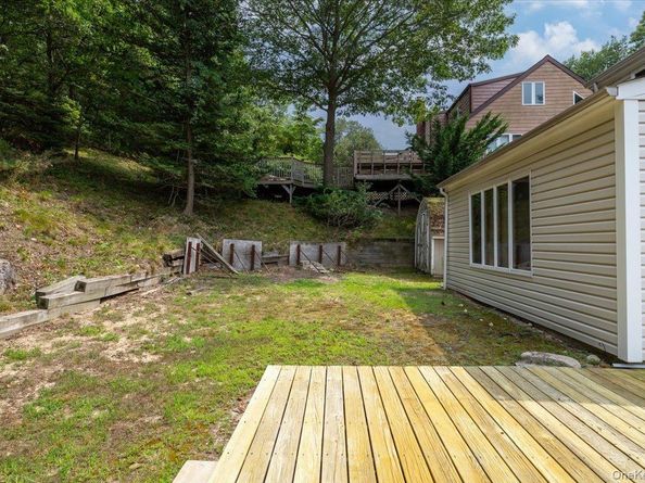 281 Kohr Road, Kings Park NY 11754