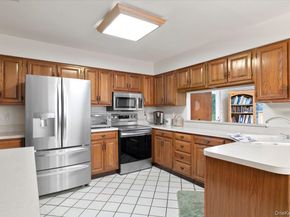281 Kohr Road, Kings Park NY 11754