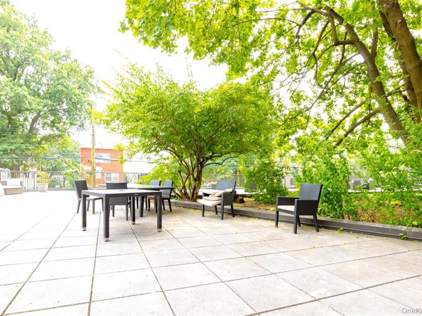 3636 Greystone ave 3L, Bronx NY 10463