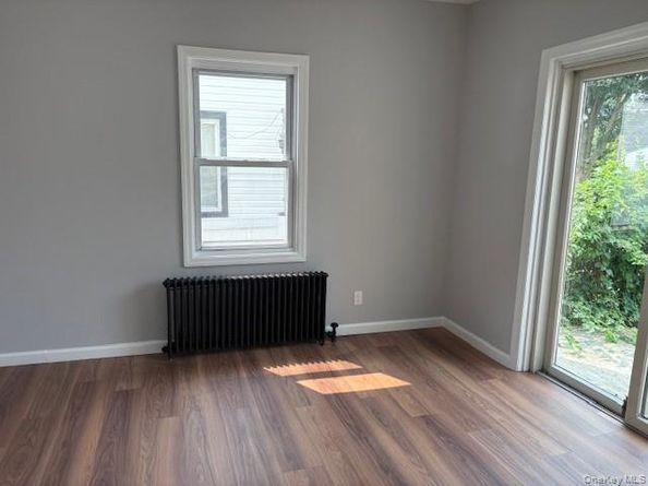 110 Woodside Avenue, Freeport NY 11520