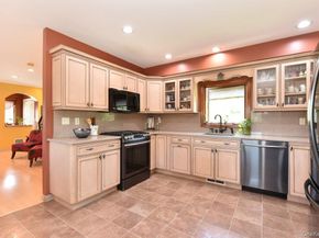 385 Oceanside Parkway, Oceanside NY 11572
