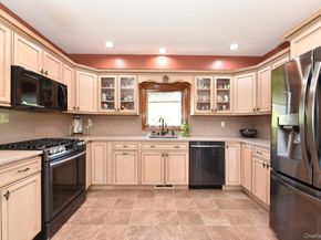 385 Oceanside Parkway, Oceanside NY 11572