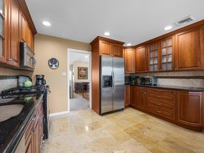 797 Caldwell Avenue, North Woodmere NY 11581