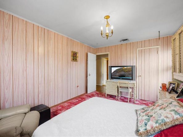 797 Caldwell Avenue, North Woodmere NY 11581