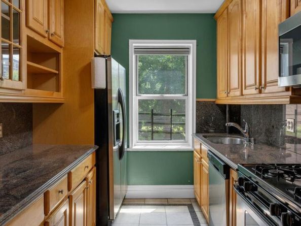 5444 Arlington Avenue G12, Bronx NY 10471