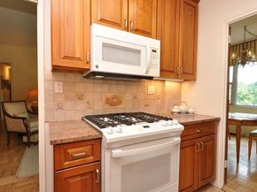 230 Garth Road 6C1, Scarsdale NY 10583