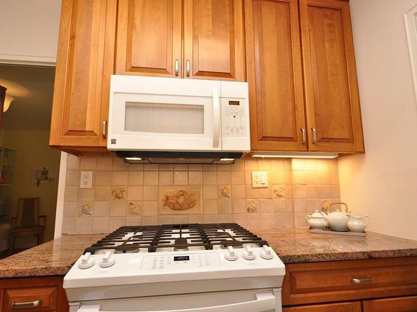 230 Garth Road 6C1, Scarsdale NY 10583