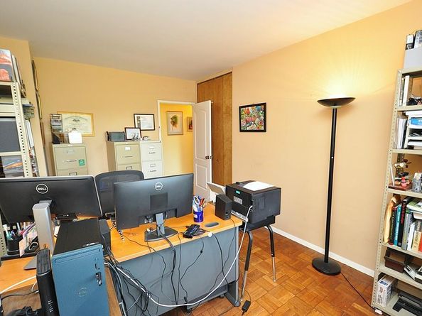 230 Garth Road 6C1, Scarsdale NY 10583