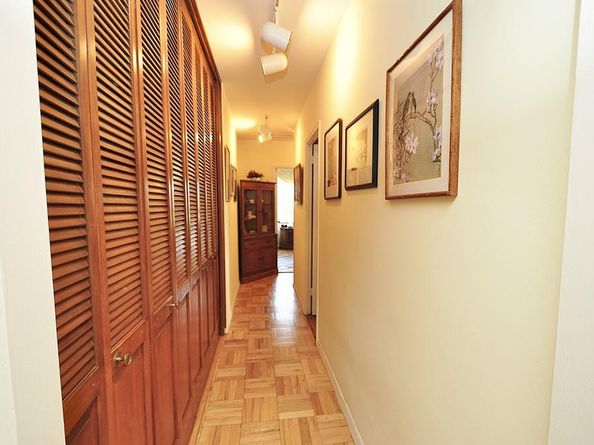 230 Garth Road 6C1, Scarsdale NY 10583
