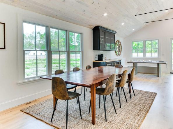 11 Shinnecock Road, Hampton Bays NY 11946