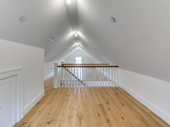 11 Shinnecock Road, Hampton Bays NY 11946